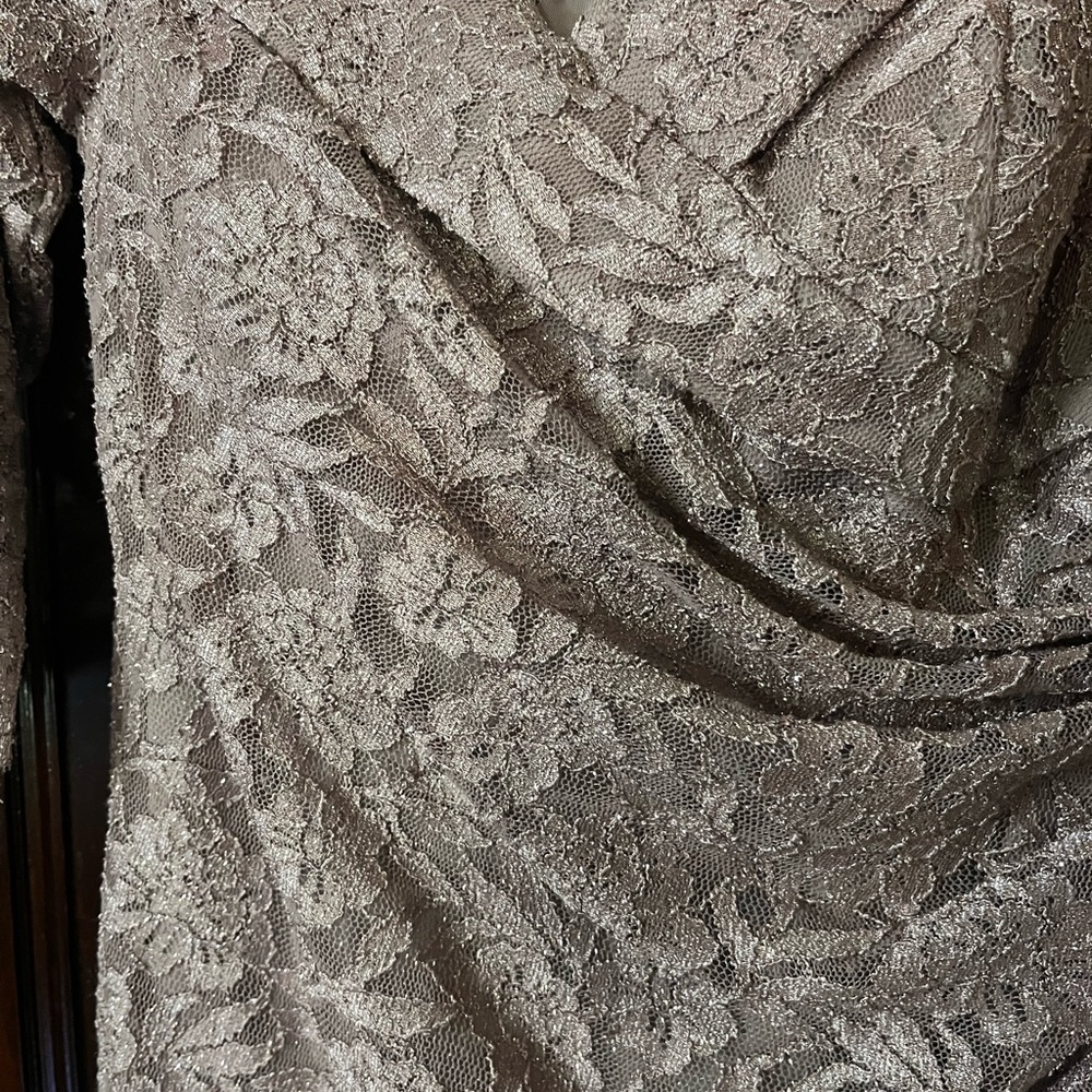 NWT Oleg Cassini Off-Shoulder Elegant V Neck Ruched Lace Dress Gown Wedding MOTB - Picture 7 of 14